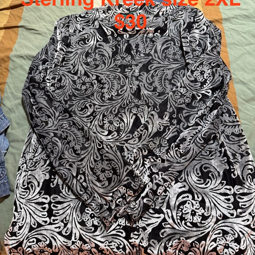 Elegant Black and Gray Blouse